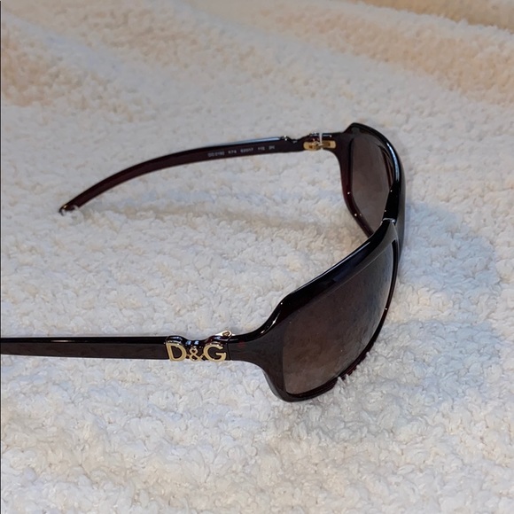 Dolce and Gabbana Vintage Sunglasses - Picture 6 of 7